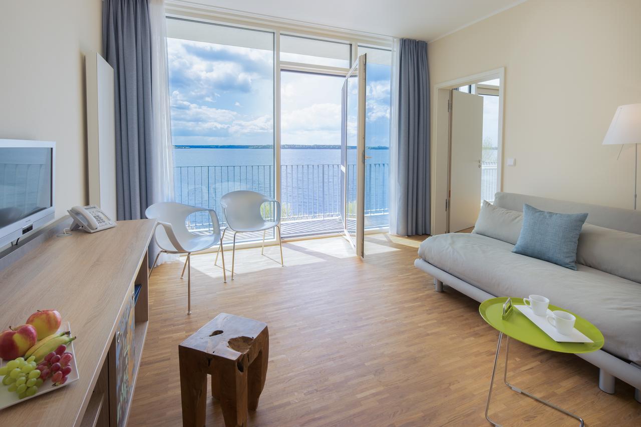 Strandhotel Senftenberger See Bagian luar foto